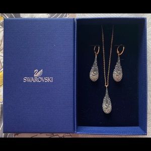 Swarovski Drop Abstract Earrings & Necklace Set - Rose Gold